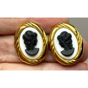 Vintage Gold Tone Bezel Black & White Cameo Pierced Earrings Heavy Silhouette